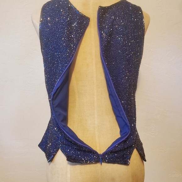Beaded blue sleeveless sparkle top vintage - Picture 8 of 12